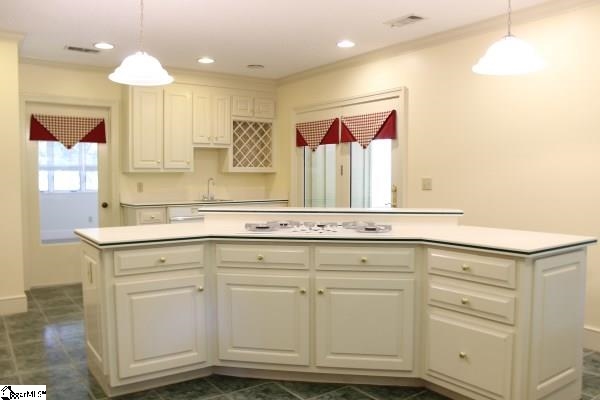 647 State Rd S-39-300 Pickens, SC 29671 - Photo 14 of 34