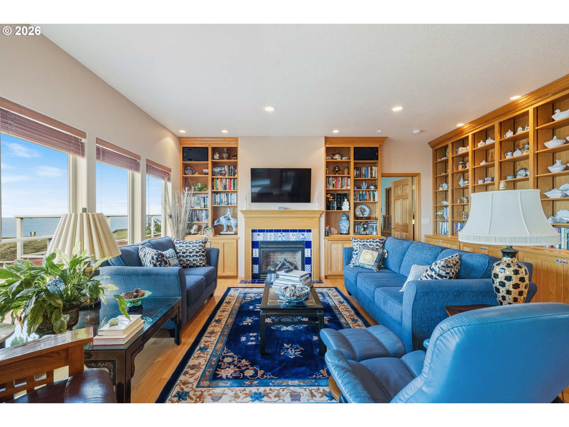 409 Crest Terrace Rockaway Beach, OR 97136 - Photo 14 of 45