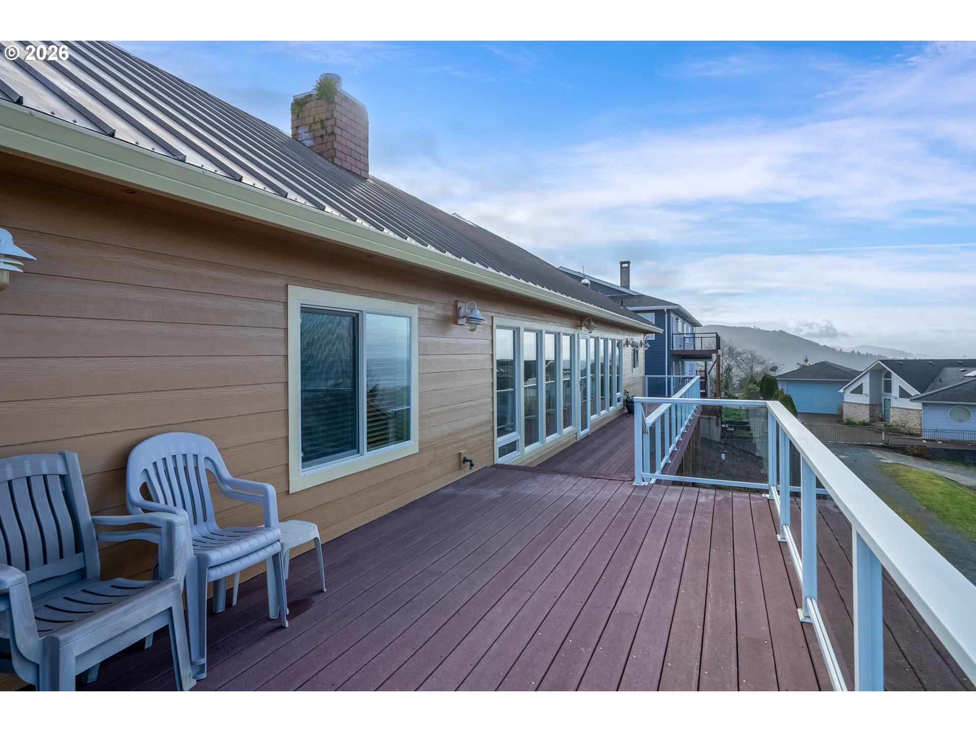 409 Crest Terrace Rockaway Beach, OR 97136 - Photo 28 of 45