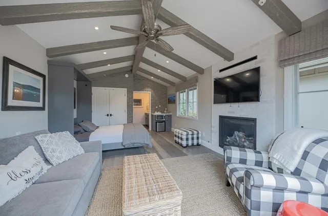 $1,795,000 | 25603 Creekview Circle, Salinas, CA 93908