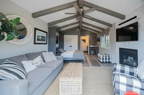 $1,795,000 | 25603 Creekview Circle, Salinas, CA 93908