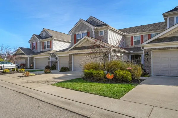 $380,000 | 804 Riviera Drive, Lawrenceburg, IN 47025