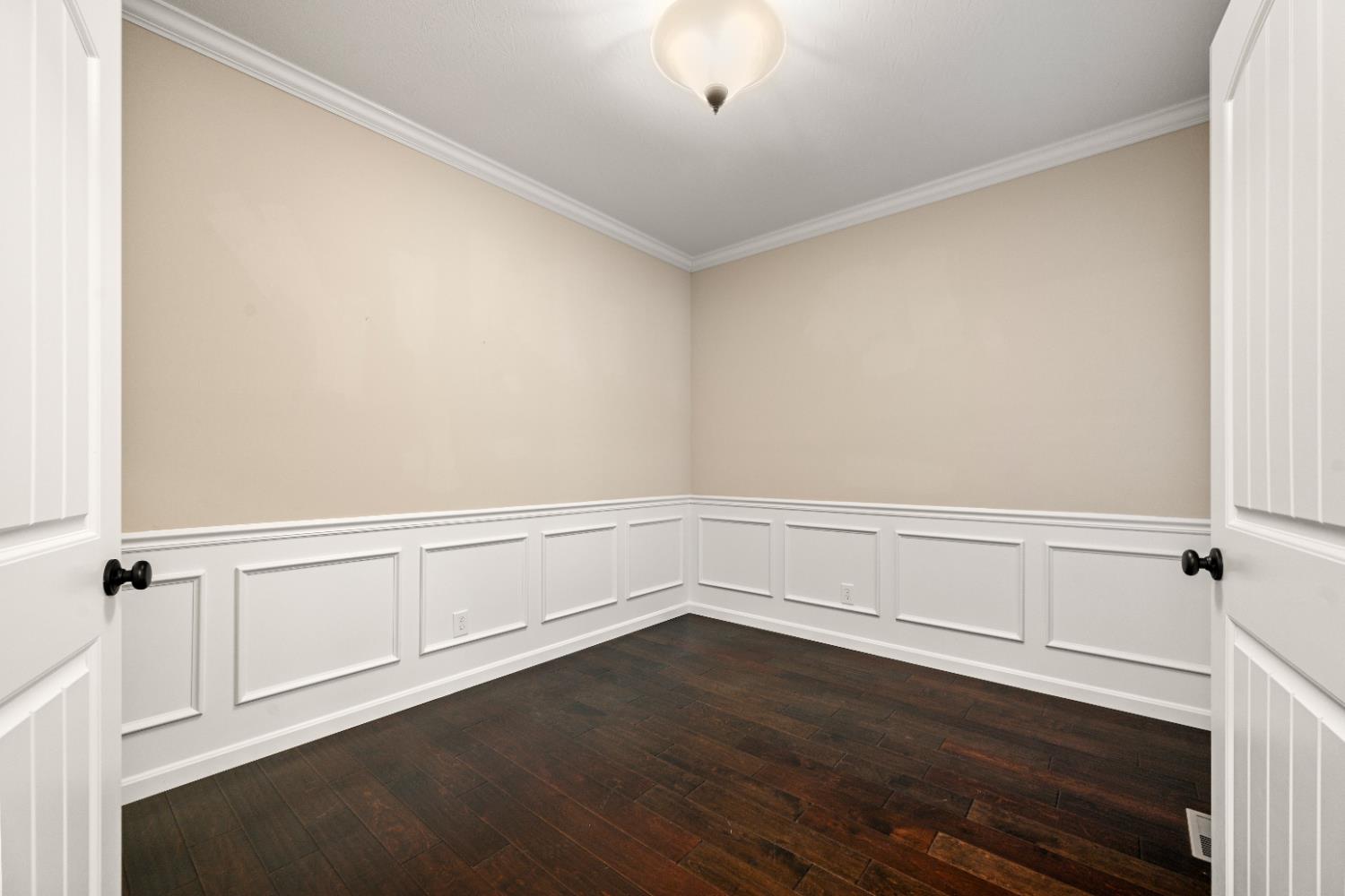 804 Riviera Drive Lawrenceburg, IN 47025 - Photo 19 of 51