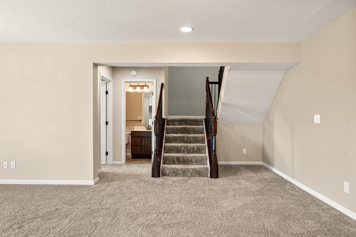 804 Riviera Drive Lawrenceburg, IN 47025 - Photo 30 of 51