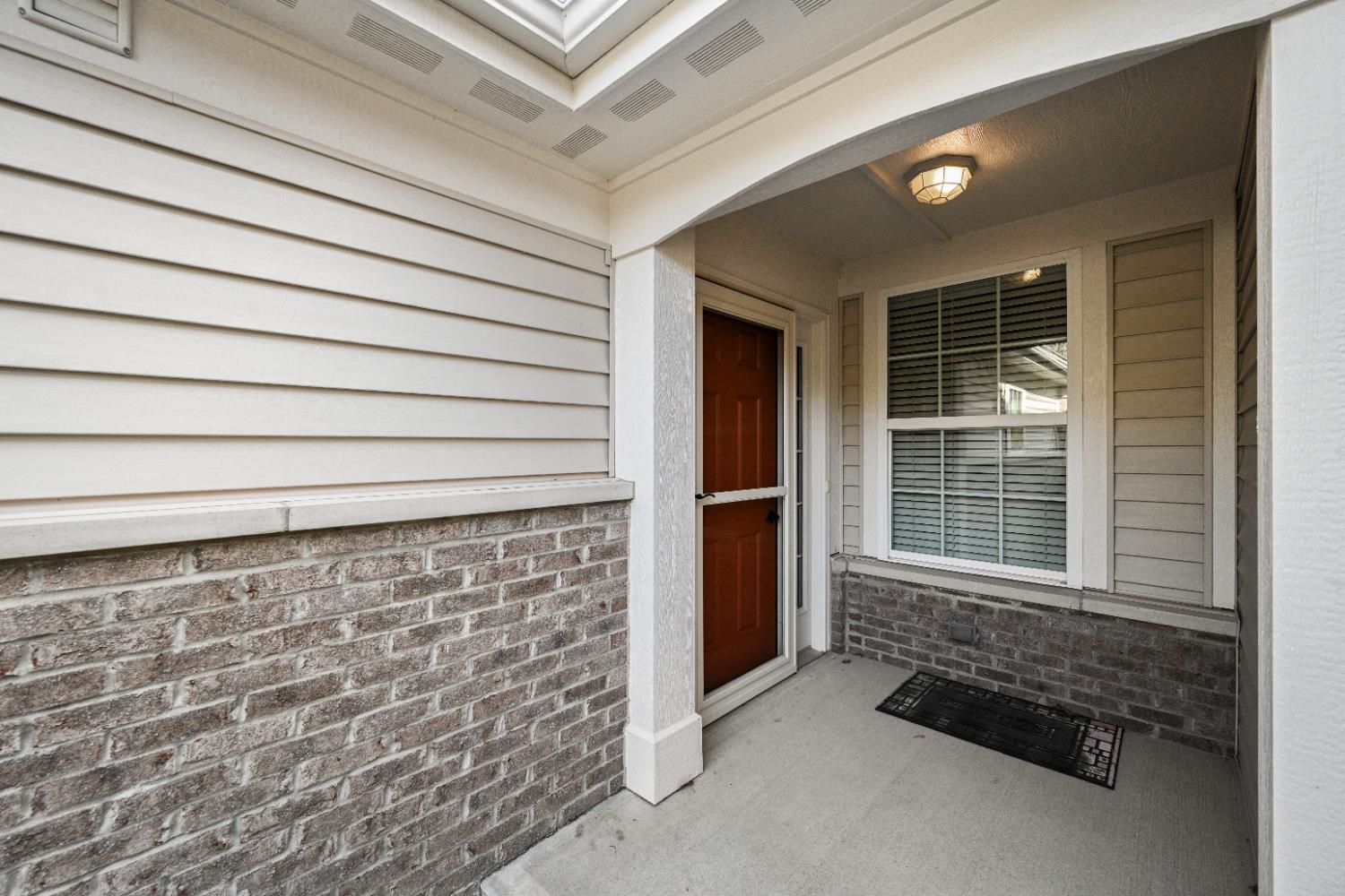 804 Riviera Drive Lawrenceburg, IN 47025 - Photo 4 of 51