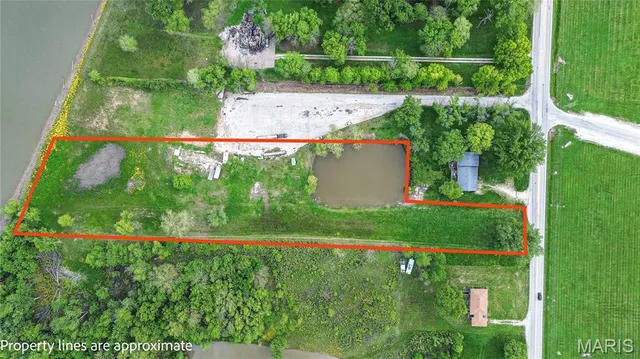 $45,000 | 1218 North Park Street, Hardin, IL 62047