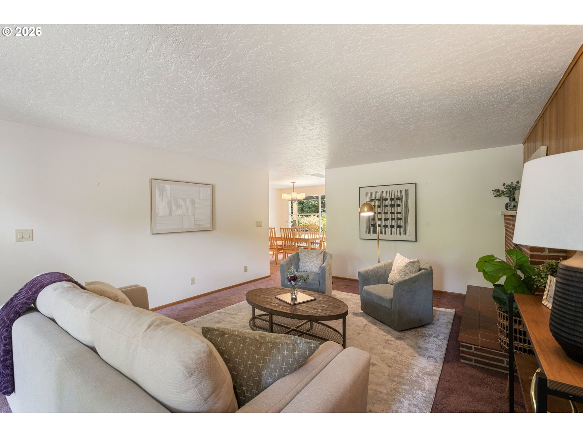 5919 Southwest Miles Street Portland, OR 97219 - Photo 5 of 33 Living Room