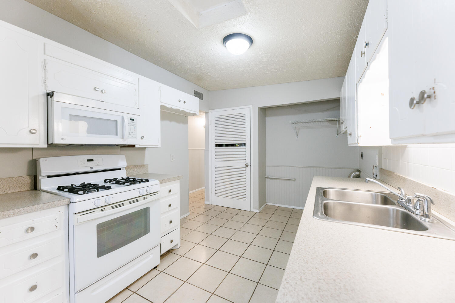 2526 63rd Street Lubbock, TX 79413 - Photo 26 of 51 2526 63rd-30