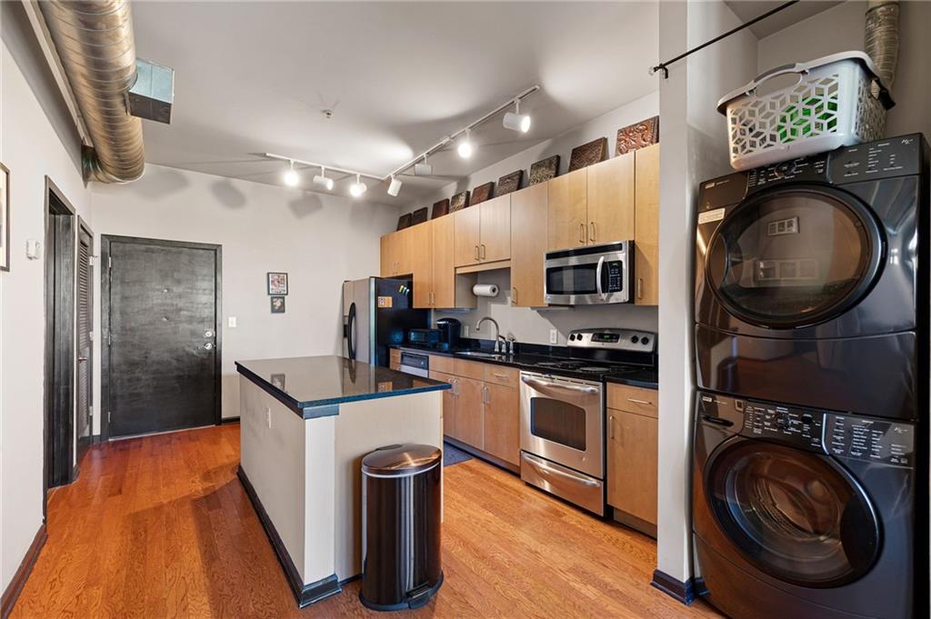 5300 Peachtree Road, Unit 2502 Chamblee, GA 30341 - Photo 3 of 27