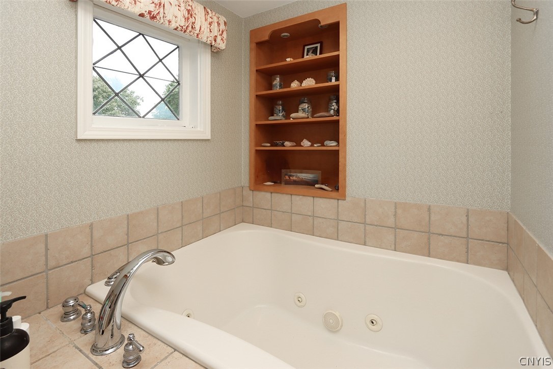4 Morton Road De Witt, NY 13214 - Photo 26 of 50