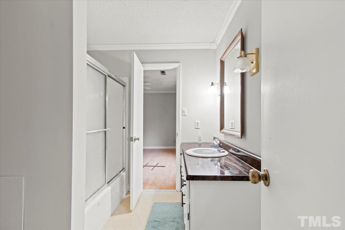 4013 Trotter Ridge Road Durham, NC 27707 - Photo 25 of 38