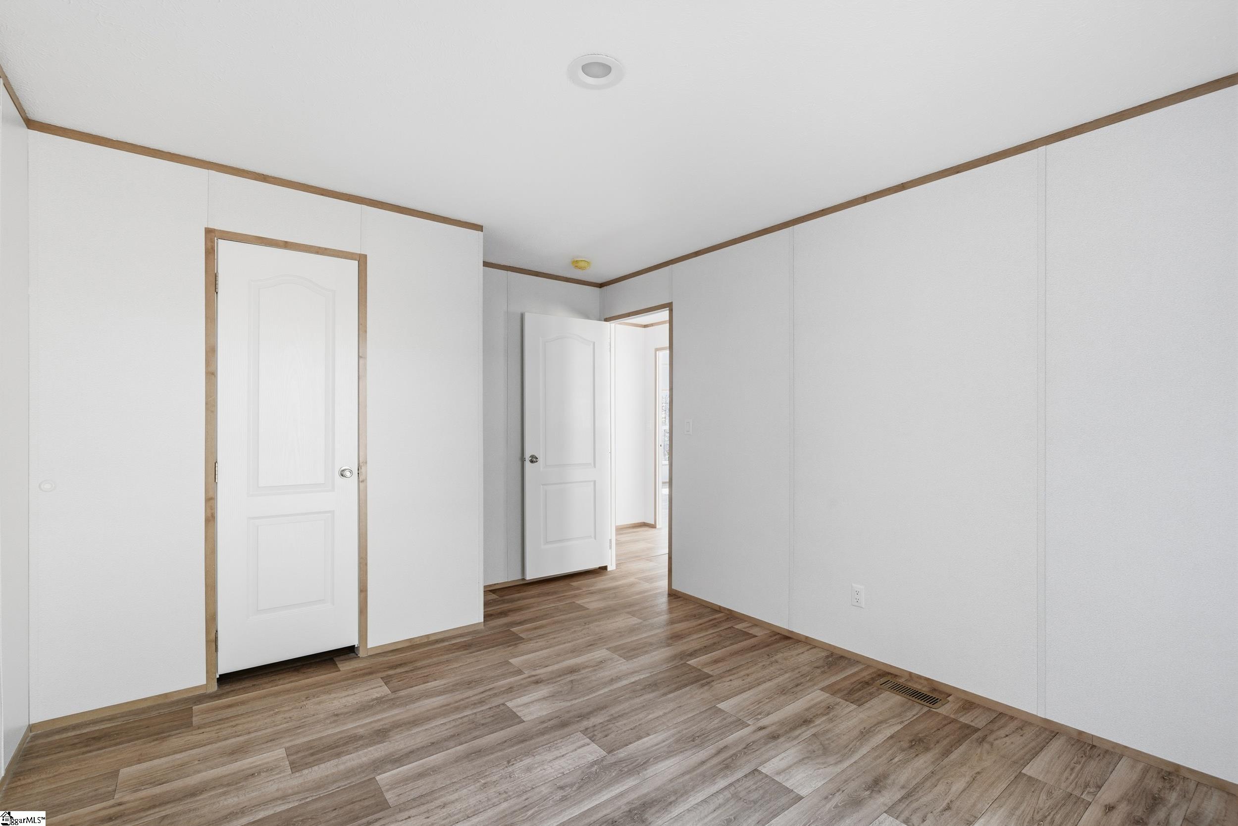 119 Ridgedale Road Six Mile, SC 29682 - Photo 18 of 26