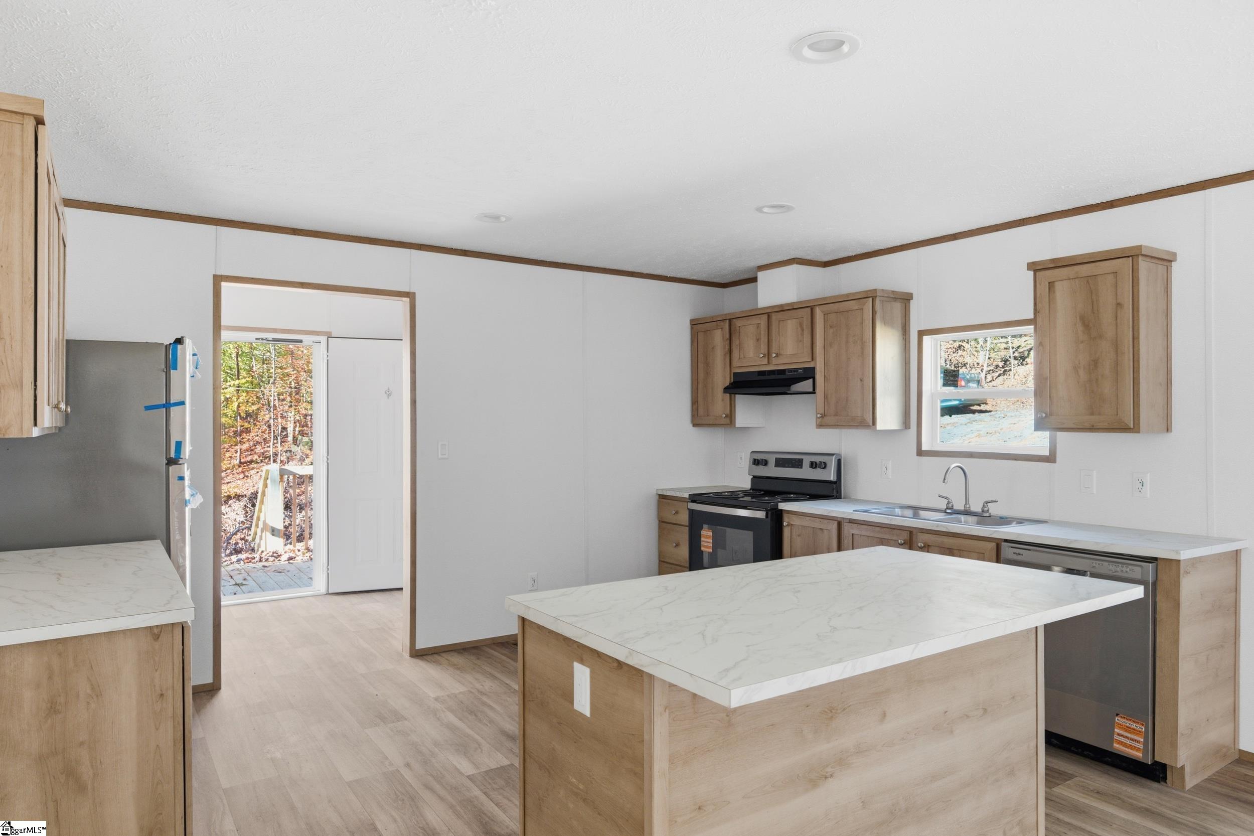 119 Ridgedale Road Six Mile, SC 29682 - Photo 7 of 26