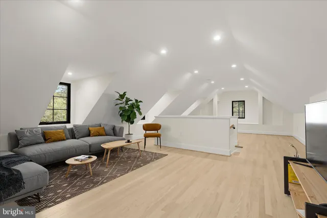 $1,700,000 | 9127 Sligo Creek Parkway, Silver Spring, MD 20901