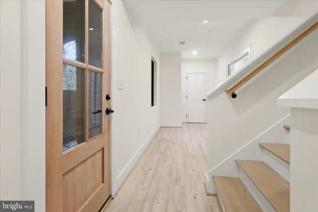 $1,700,000 | 9127 Sligo Creek Parkway, Silver Spring, MD 20901