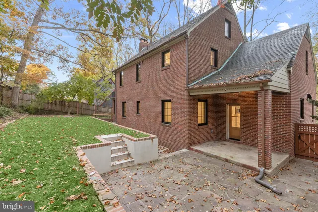 $1,700,000 | 9127 Sligo Creek Parkway, Silver Spring, MD 20901