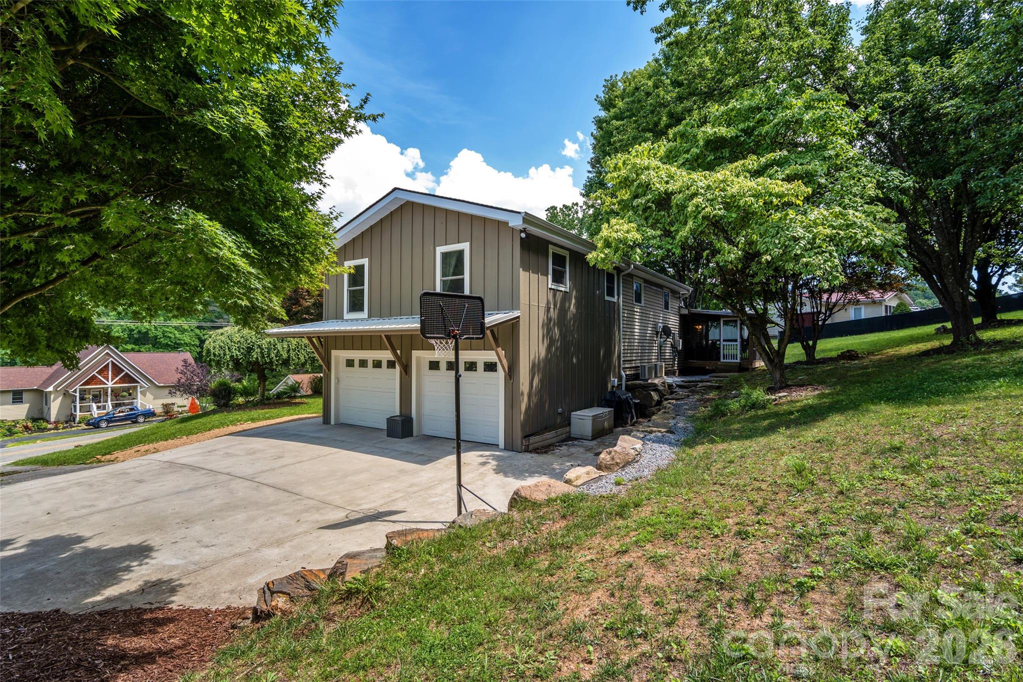 1574 Cashiers Valley Road Brevard, NC 28712 - Photo 37 of 42