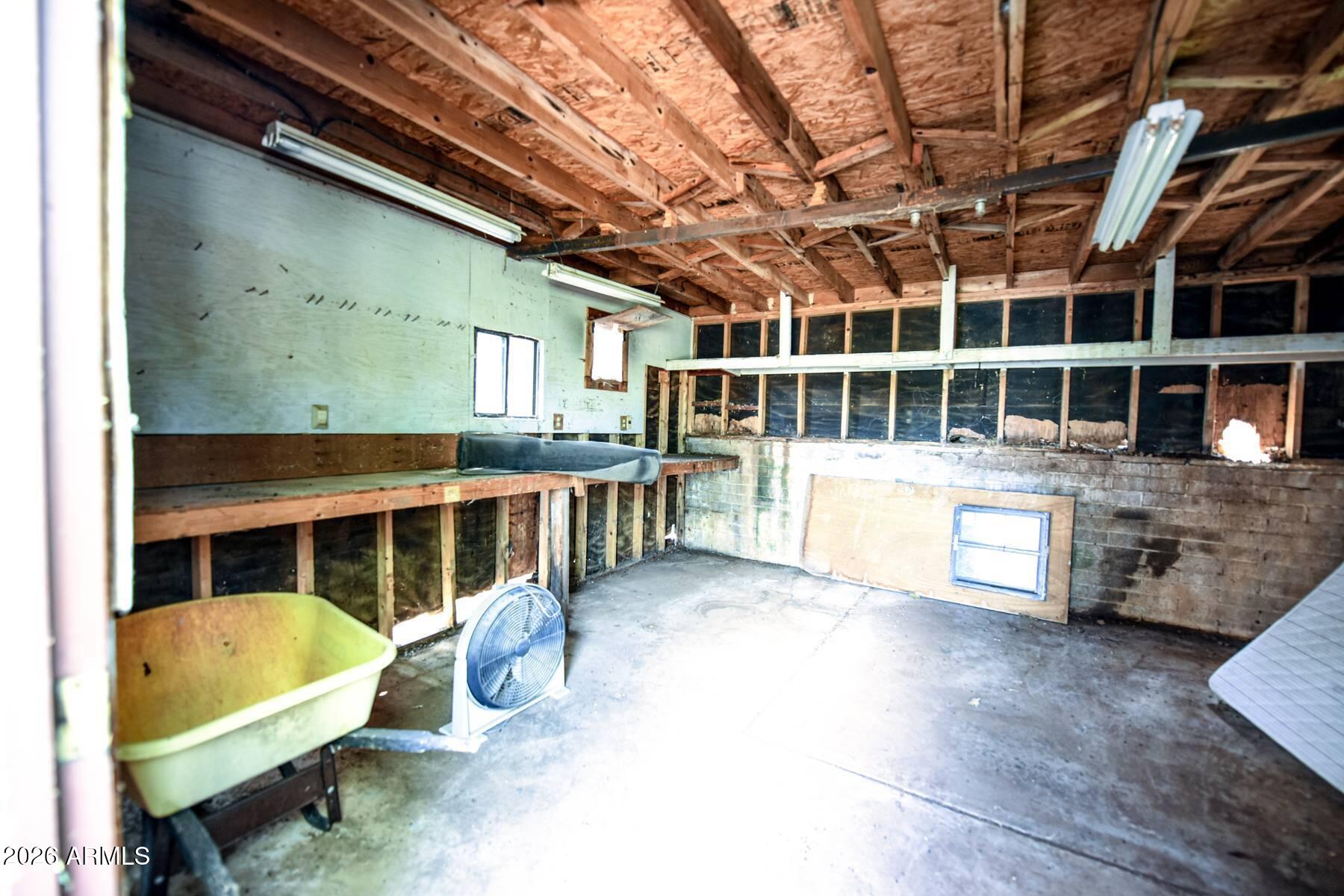 8440 South Springfield Road Globe, AZ 85501 - Photo 33 of 47 WORKSHOP