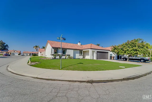 $349,999 | Undisclosed Address, Bakersfield, CA 93306