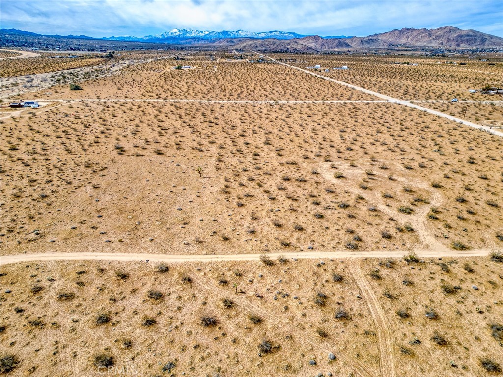 147 Little Road Joshua Tree, CA 92252 - Photo 19 of 37