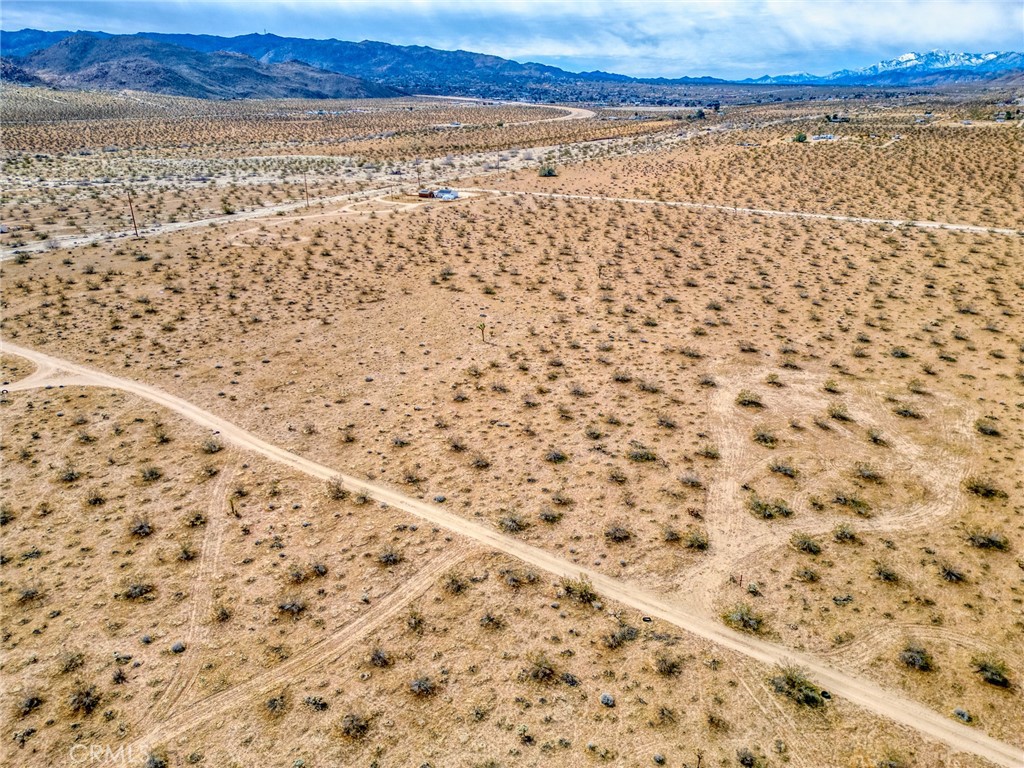 147 Little Road Joshua Tree, CA 92252 - Photo 20 of 37
