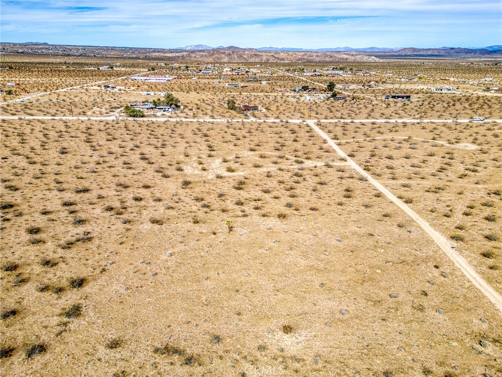 147 Little Road Joshua Tree, CA 92252 - Photo 29 of 37