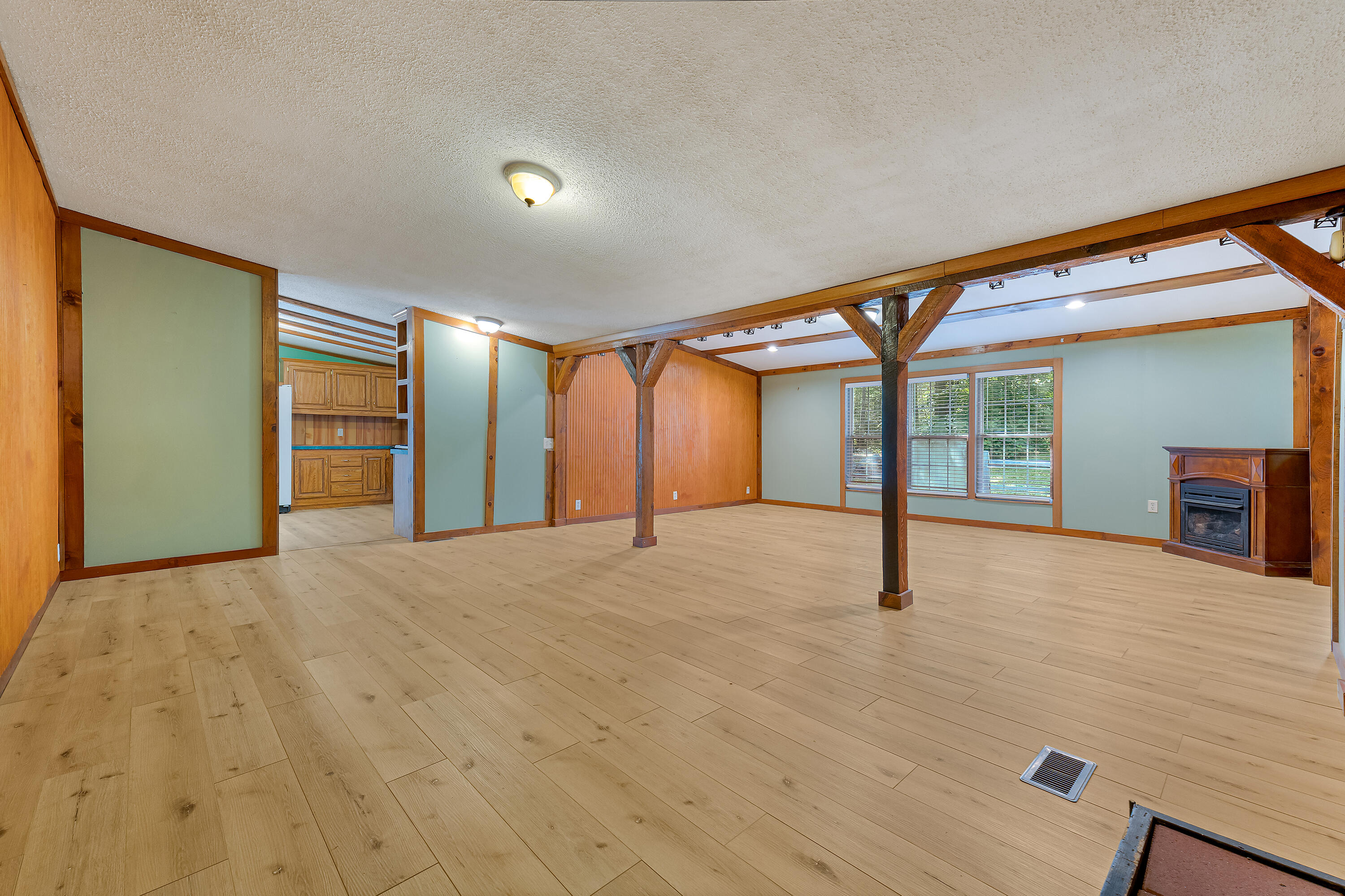 164 Clifford Road Phippsburg, ME 04562 - Photo 14 of 48 164 Clifford Rd_112