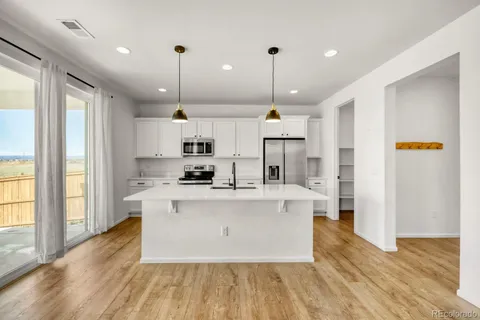 $560,000 | 919 North Undergrove Way, Aurora, CO 80018