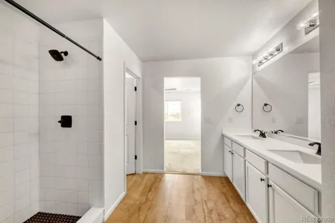 $560,000 | 919 North Undergrove Way, Aurora, CO 80018