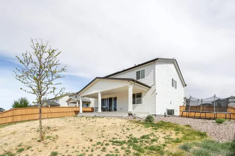 $560,000 | 919 North Undergrove Way, Aurora, CO 80018