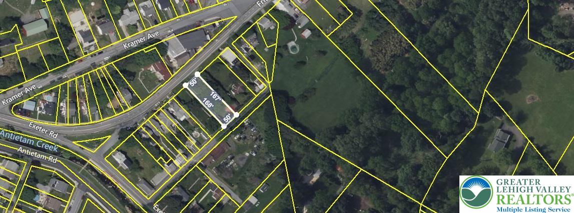 1519 Friedensburg Road Reading, PA 19606 - Photo 23 of 24 a view of an entryway