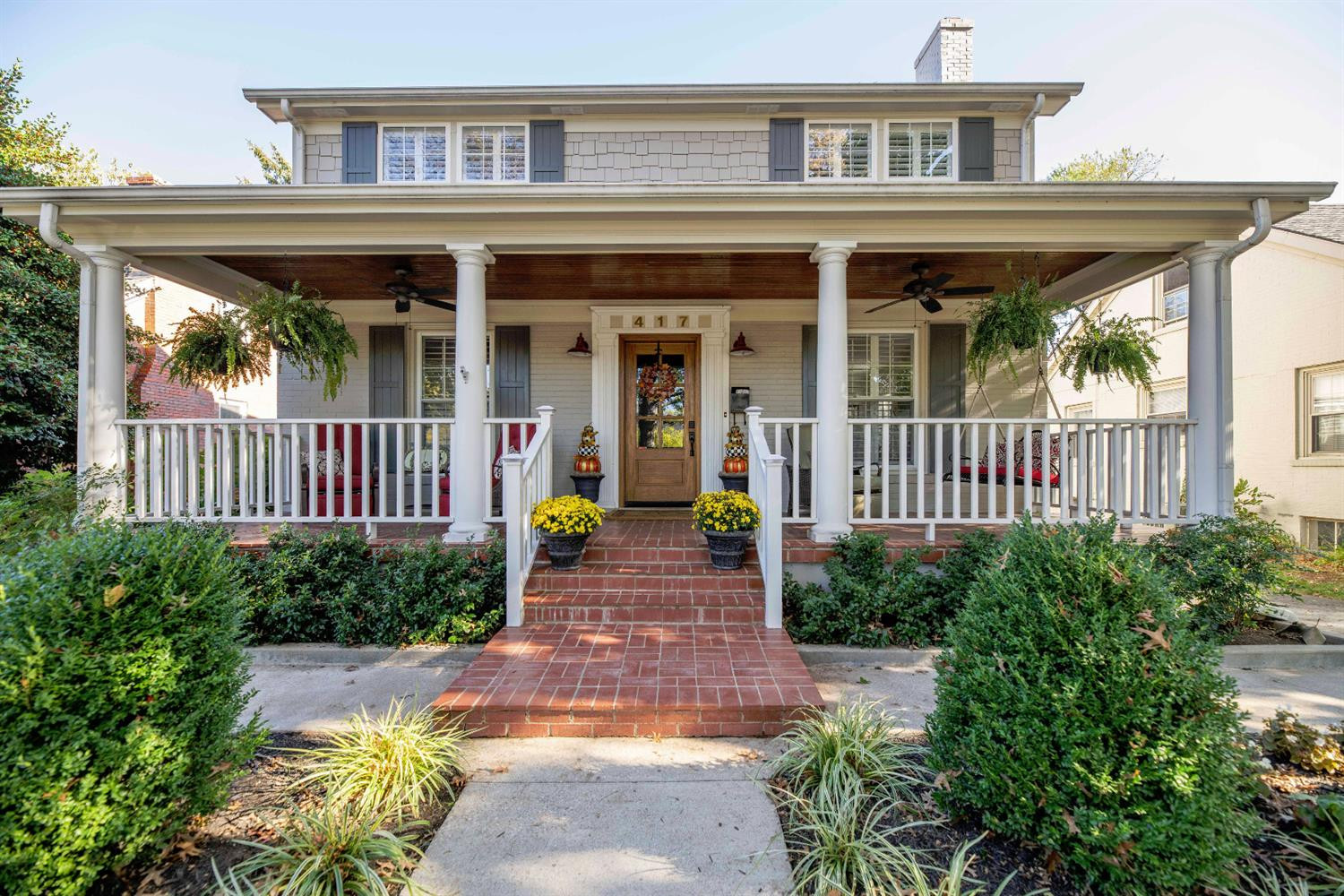 417 Cochran Road Lexington, KY 40502 - Photo 2 of 48 Photo 2