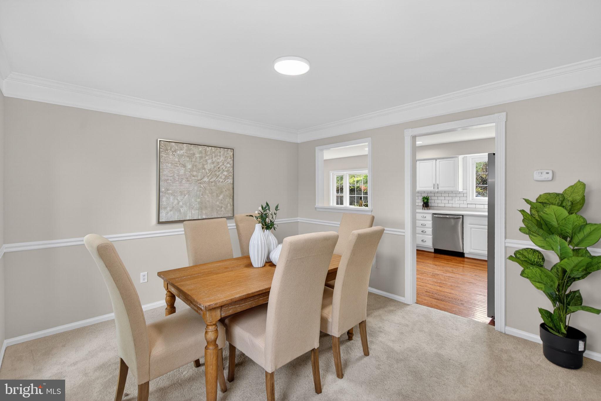 105 Peyton Road Sterling, VA 20165 - Photo 12 of 68 Separate updated dining room