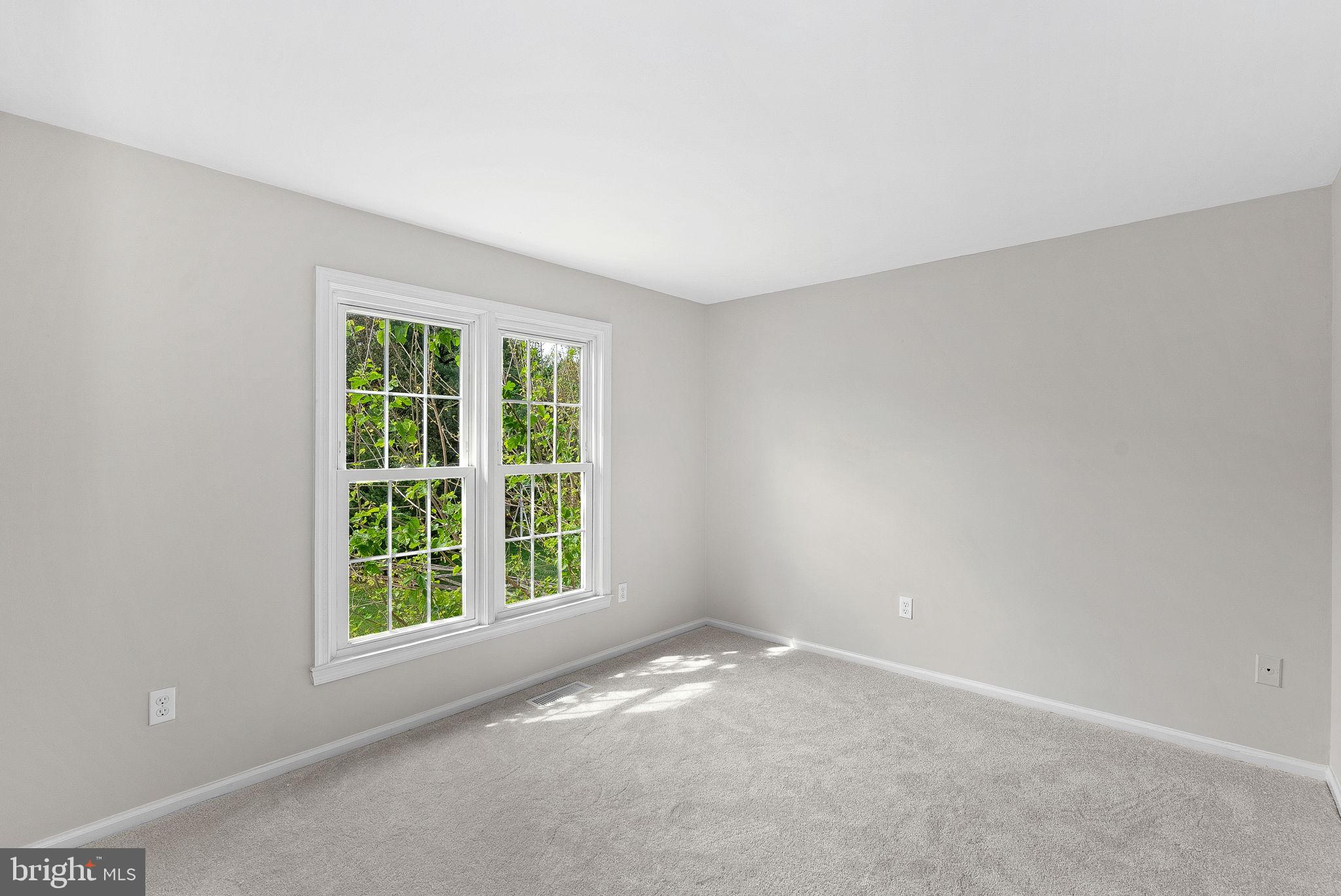 105 Peyton Road Sterling, VA 20165 - Photo 45 of 68 4th bedroom on Upper Level