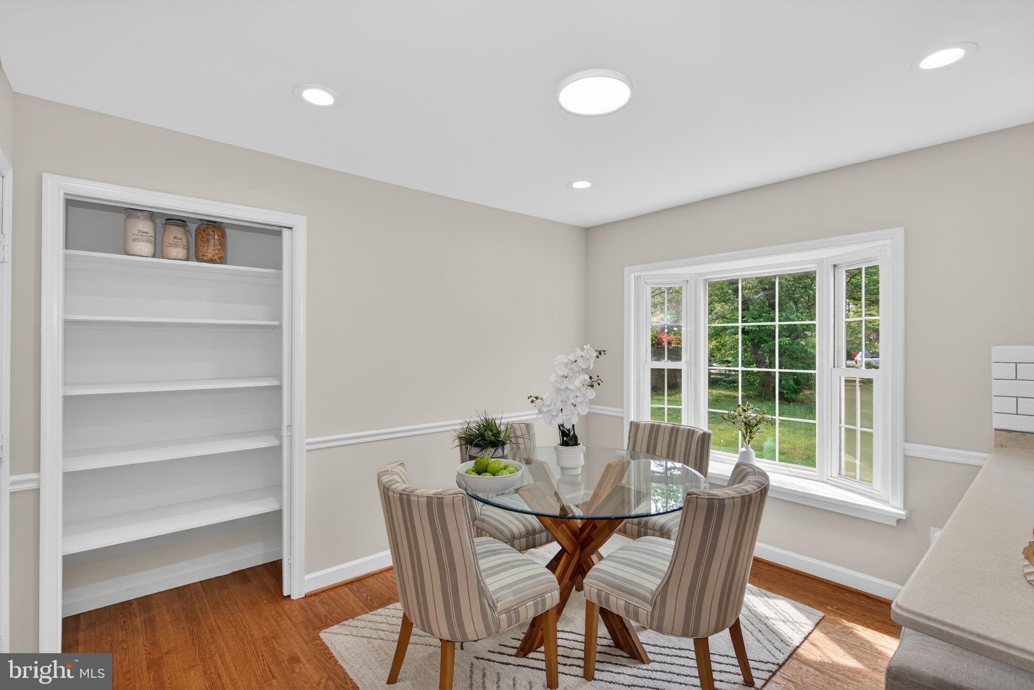 105 Peyton Road Sterling, VA 20165 - Photo 10 of 68 Breakfast area with large pantry in kitchen