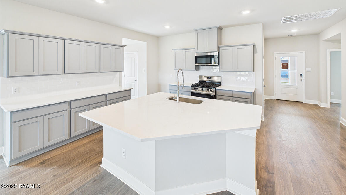 115 Eden Rdg Road Duson, LA 70529 - Photo 3 of 28 115 Eden Ridge Street, Duson, LA