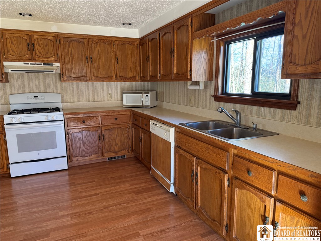 6167 Davis Road Chautauqua, NY 14757 - Photo 15 of 33