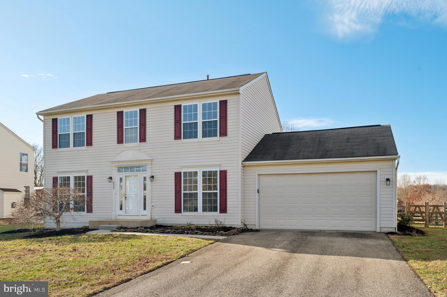 232 Hazel Drive Bear, DE 19701 - Photo 2 of 25