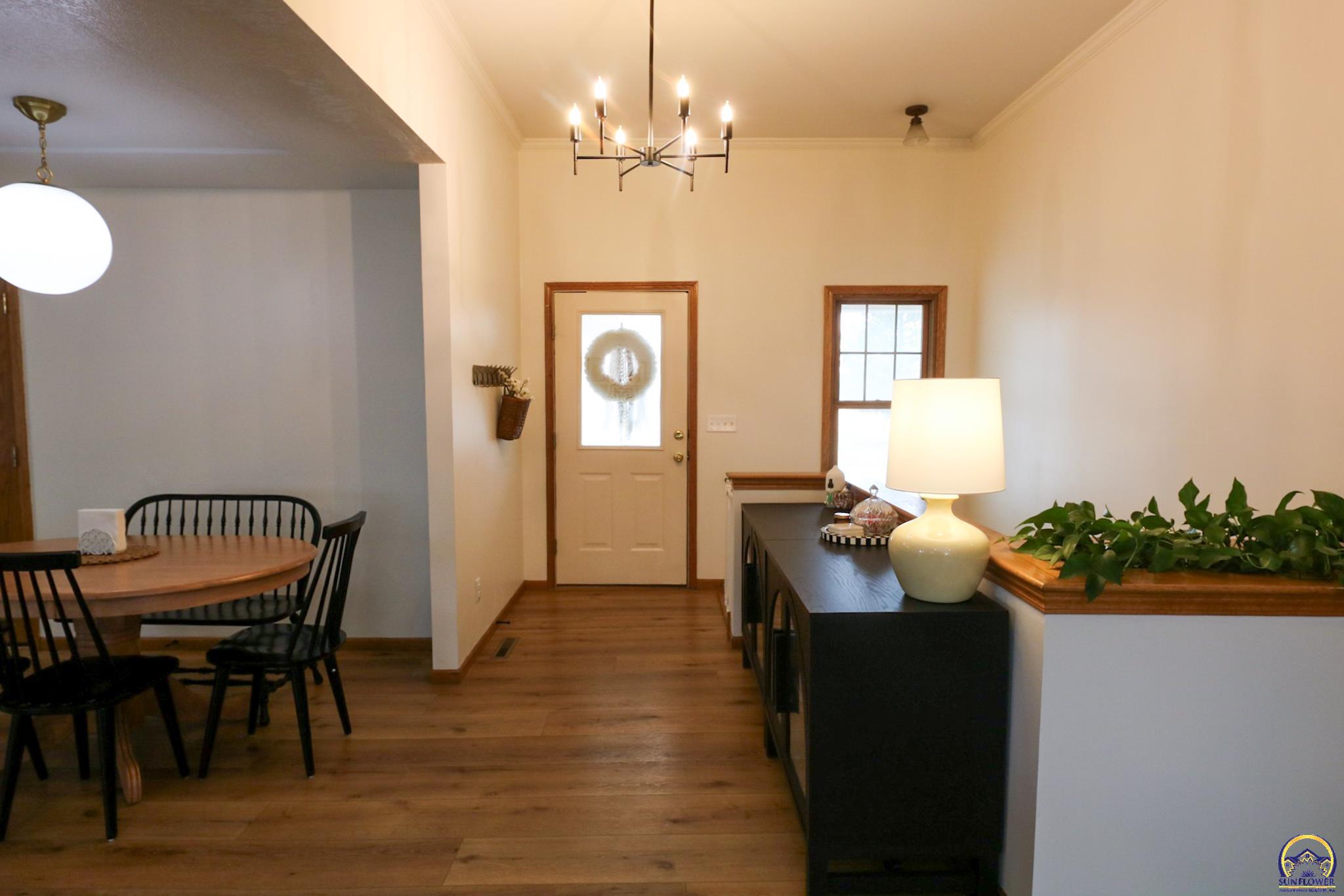 1920 Antler Ridge Emporia, KS 66801 - Photo 3 of 62