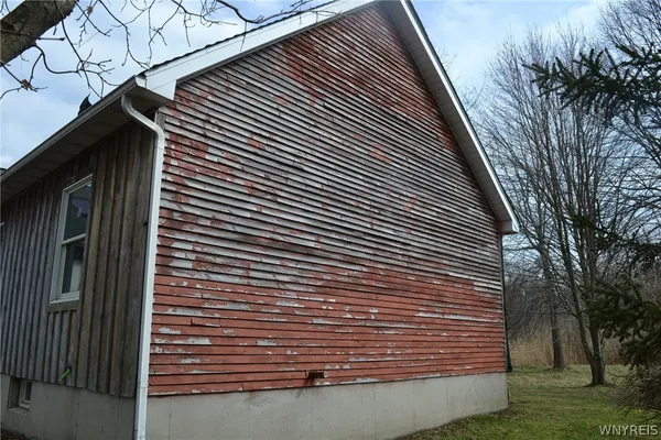 $349,000 | 12516 Centerline Road, Wales, NY 14139