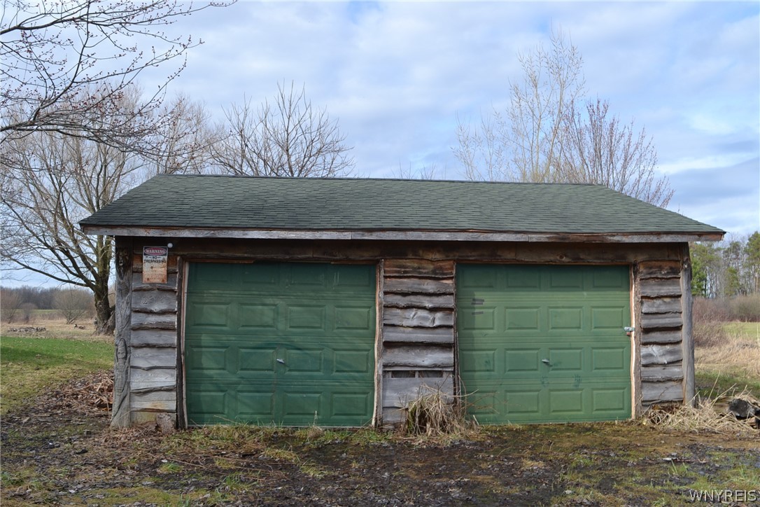 12516 Centerline Road Wales, NY 14139 - Photo 5 of 25