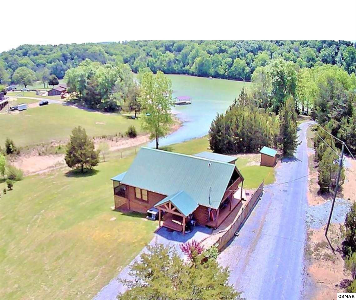 3004 Channel View Way Sevierville, TN 37876 - Photo 3 of 21 Gallery Image 3