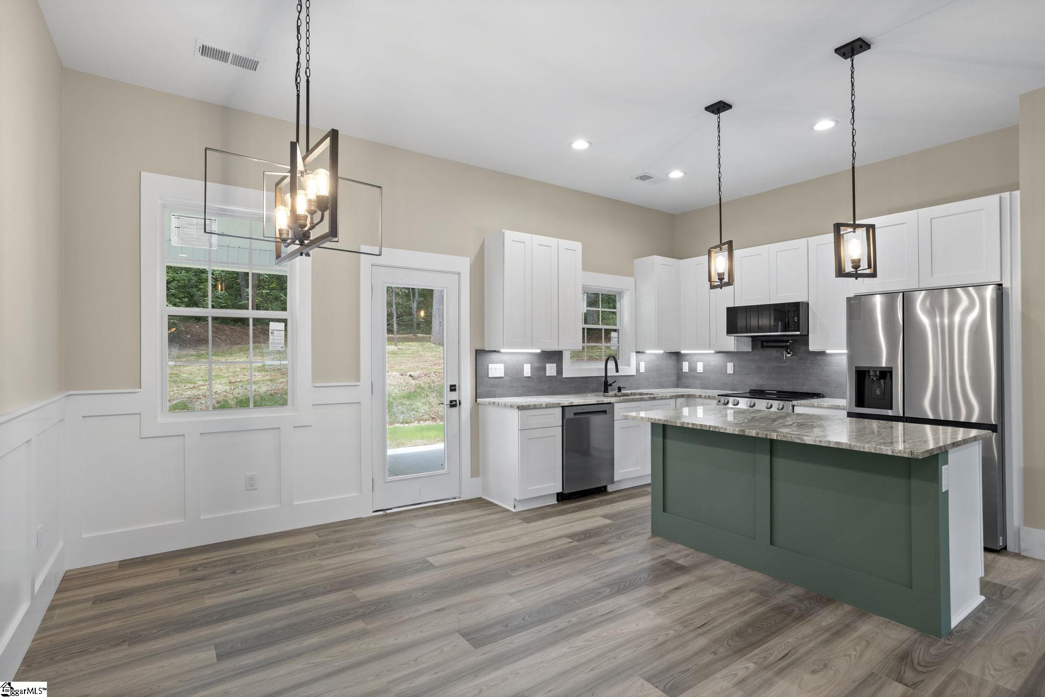 207 Eastview Drive Pickens, SC 29671 - Photo 17 of 32