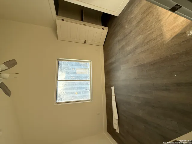 $2,000 | 110 Santa Paula Avenue, San Antonio, TX 78201