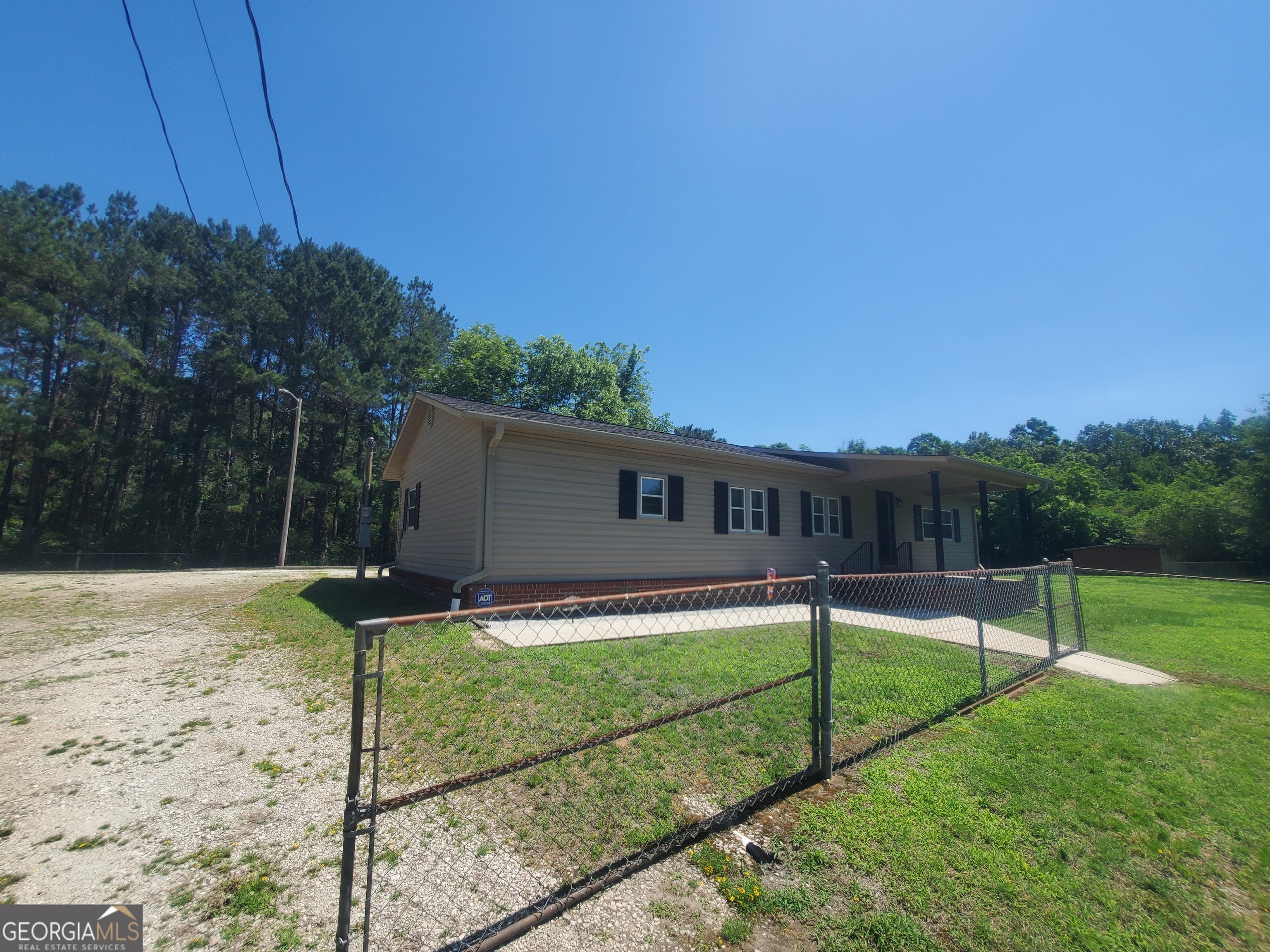 2021 Red Hill Road Carnesville, GA 30521 - Photo 4 of 27