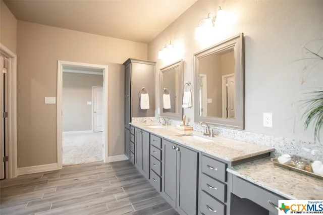 $449,977 | 1014 Winchester Drive, Nolanville, TX 76559