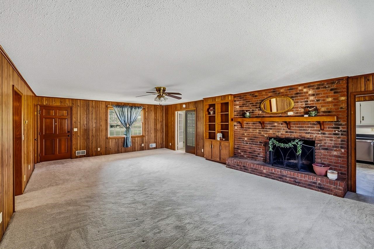 1326 Mount Zion Road Spartanburg, SC 29303 - Photo 14 of 37 Gallery Image 14