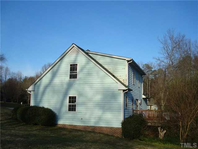 5300 Thistlebrook Court Raleigh, NC 27610 - Photo 2 of 9 Gallery Image 2