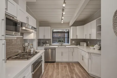 $2,149,000 | 1135 Cedarwood Way, Redwood City, CA 94061