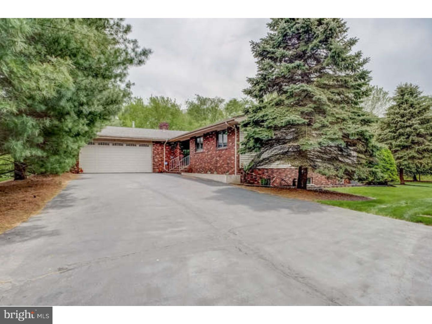 242 Rahilly Road Wrightstown, NJ 08562 - Photo 1 of 24